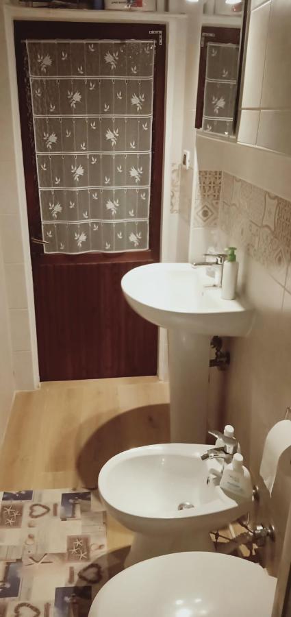 Privatunterkunft Renato House